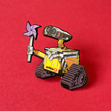 Wall-e Pin [Spins!]